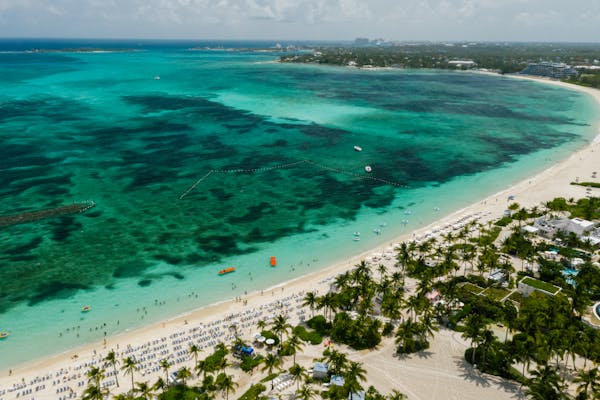 Bahamas – Combiné « NassauAndros Charme & Robinson » (1)